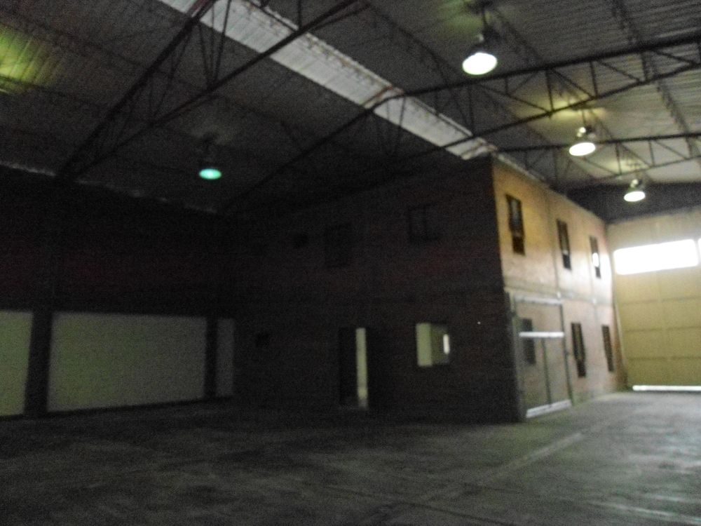 Warehouse: Parque Industrial Y Comercal Tulua A-2, Tulua, AK 00000